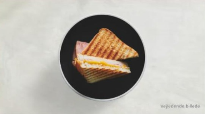 HUSETS TOAST MENU